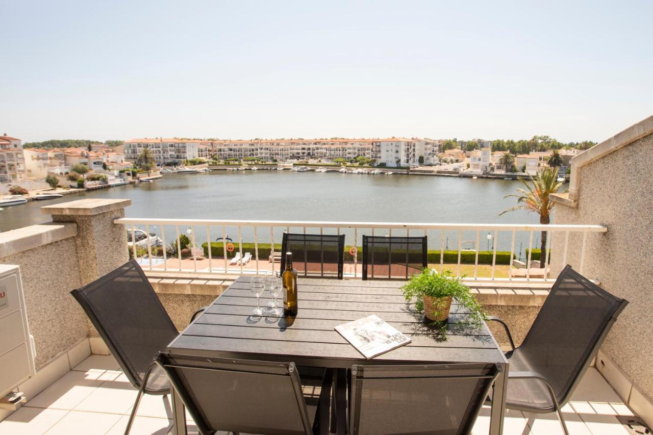 1005 Apartamento Con Vistas Al Lago San Maurici By Homeselectspain Емпуриабрава Екстериор снимка