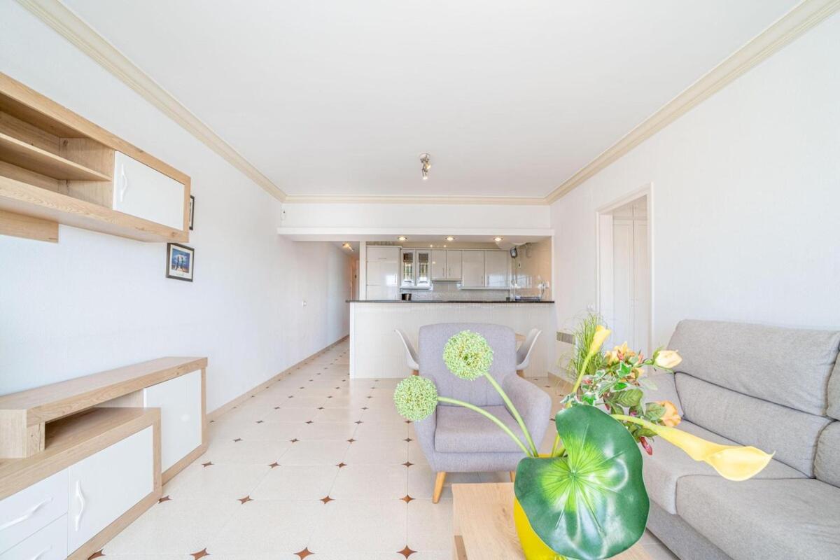 1005 Apartamento Con Vistas Al Lago San Maurici By Homeselectspain Емпуриабрава Екстериор снимка